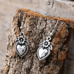 Vintage Heart Flower Ear <b>Hook</b> <b>Earrings</b> For Women Antique Style Floral Drop <b>Earrings</b> Fashion Daily Wear Jewelry Wholesale - Product Image 5