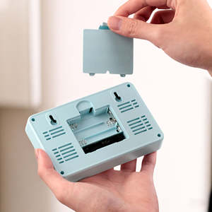 Reloj de Estación Meteorológica Digital con Radio FM, Pantalla LED de Temperatura y Humedad Interior, Reloj Despertador de Escritorio para Hogar y Oficina - Product Image 2