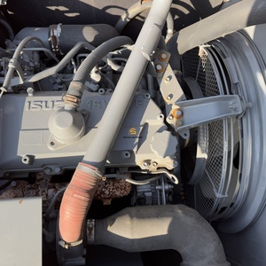 รถขุดไฮดรอลิกแบบตีนตะขาบมือสอง Hitachi ZX240 จากญี่ปุ่น ปีล่าสุด สภาพเกือบใหม่ เหมาะสำหรับงานก่อสร้างสะพาน เครื่องยนต์ มอเตอร์ และปั๊ม - Product Image 3