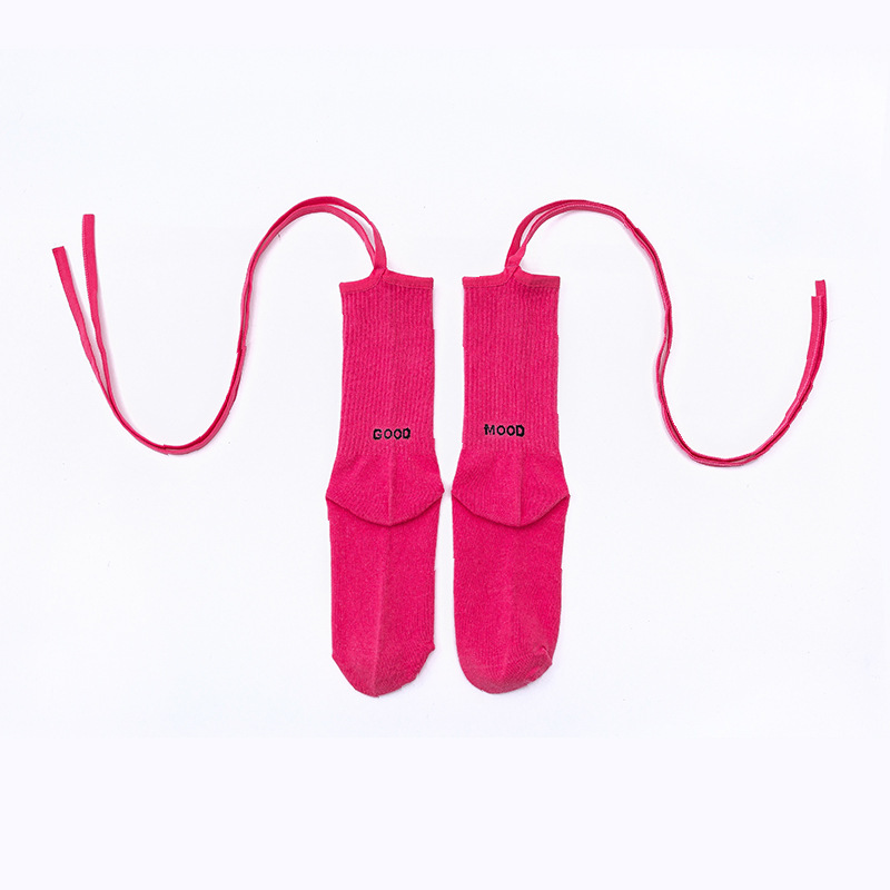 สีแดงม่วง