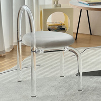 Chaise de coiffeuse en acrylique Chiavari de design unique moderne pour la maison salle à manger hôtel cuisine en plastique cristal de verre organique