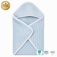 Serviette à capuche pour bébé OEM certifiée OEKO-TEX CPC REACH, en polaire motif tortue dorée, prix usine, vente en gros, fabricant d'emmaillotes 3D matelassées pour nouveau-nés