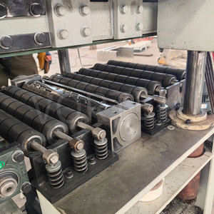 Vortek MB400-2 Nouvelle machine à raboter le bois à tête de coupe spirale double face robuste, pour contreplaqué, moteur central, épaisseur 100 mm - Product Image 2
