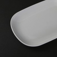 Vente en gros d'assiettes ovales réutilisables en plastique mélamine ensemble d'assiettes à dîner incassables avec impression personnalisée assiettes de service ovales en mélamine pour restaurant