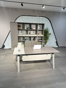 <span class=keywords><strong>Escritorio</strong></span> <span class=keywords><strong>de</strong></span> oficina ejecutivo <span class=keywords><strong>de</strong></span> lujo <span class=keywords><strong>de</strong></span> gama alta, <span class=keywords><strong>escritorio</strong></span> <span class=keywords><strong>de</strong></span> jefe moderno y sencillo, silla <span class=keywords><strong>de</strong></span> <span class=keywords><strong>escritorio</strong></span> <span class=keywords><strong>de</strong></span> oficina cómoda, tomas <span class=keywords><strong>de</strong></span> corriente integradas para Gerentes - Product Image 6