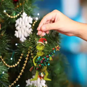 Großhandel individuelle lustige Heim Weihnachtsbaum Dekoration Harz hängend grün Goblin-Skulptur-Halter