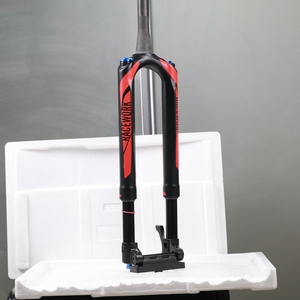 <span class=keywords><strong>Fourche</strong></span> avant de vélo électrique <span class=keywords><strong>VTT</strong></span> en fibre de carbone Grmrk à absorption de chocs légère et haute résistance, tube conique 29, pression d'air inversée - Product Image 6