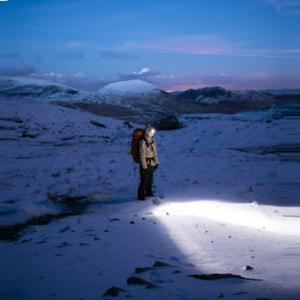 Mũ len mùa đông có đèn LED tích điện USB, họa tiết nổi, giữ ấm, tích hợp đèn pin - Product Image 6