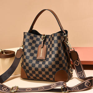 Bolso de cubo informal de lujo Bolso de moda para mujer Venta de fábrica Nuevo bolso cruzado femenino de un solo hombro - Product Image 2