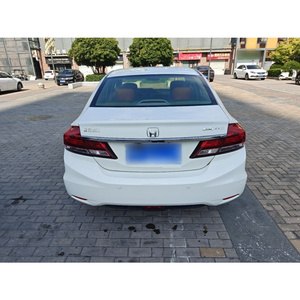 <span class=keywords><strong>Honda</strong></span> <span class=keywords><strong>Civic</strong></span> Usata del 2014, Alimentazione a Combustione, Cambio Automatico, Trazione Anteriore, Berlina 5 Posti, Guida a Sinistra, 1.8L 141CV, Costruita nel 2015.03, Colore Bianco - Product Image 6
