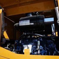 Chargeuse sur pneus Laituo avec système hydraulique, godet de 2 mètres cubes, fonctionnement fluide, moteur Weichai, 4 tonnes, pour le Nigéria