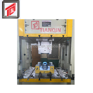 Chất lượng cao mới nóng Bán mũ bảo hiểm khuôn đánh bóng cao nhựa Mũ bảo hiểm Composite nén khuôn - Product Image 4