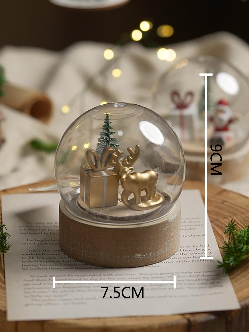 โคมไฟแก้วเรืองแสง-ถุงของขวัญกวางเรนเดียร์สีทอง