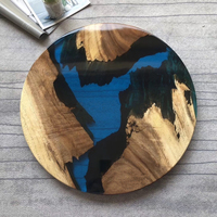 Table à manger en résine epoxy, en noyer
