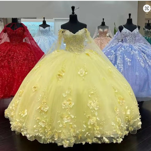 <span class=keywords><strong>Abiti</strong></span> da <span class=keywords><strong>ballo</strong></span> LY-QD0068 per Quinceanera abito da festa da ragazza 15 anni Top corsetto in pizzo principessa 3D fiori con spalle scoperte e mantello - Product Image 3