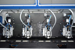 Machine de perçage de trous à 4 axes de haute précision avec moteur linéaire pour cartes de circuits imprimés <span class=keywords><strong>FR1</strong></span>/FR4/CEM1/à noyau métallique - Product Image 3