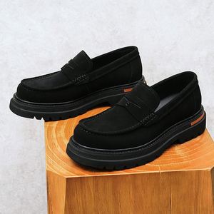 Dernières Chaussures en Cuir pour Hommes, Idéales pour le Bureau et les Soirées, Fabriquées sur Mesure, Chaussures Tendance pour Hommes - Product Image 4