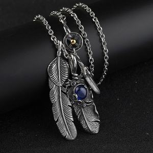 Conjunto de Joyería de Acero Inoxidable para Hombre, Collares Retro de Moda, Collares con Colgante de Pluma para Hombre, Accesorios de Bisutería - Product Image 1