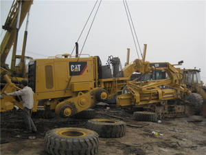 รถเกรดเดอร์ CAT 12H บรรทุกในตู้คอนเทนเนอร์ รถเกรดเดอร์ก่อสร้างถนน Caterpillar 12H ในตู้คอนเทนเนอร์ - Product Image 4