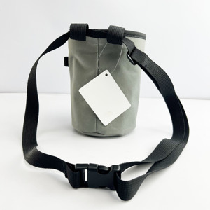Durable <strong>Chalk</strong> <strong>Bag</strong> for Rock Climbing High Quality Grey Climbing <strong>Chalk</strong> <strong>Bag</strong> Portable Rock Climbing <strong>Chalk</strong> <strong>Bag</strong> With Zipper Pockets - Product Image 2