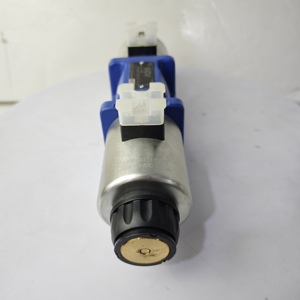 สปูลควบคุมทิศทาง 4WE รุ่น R901278744 4WE10J5X/EG24N9K4/M - Product Image 5