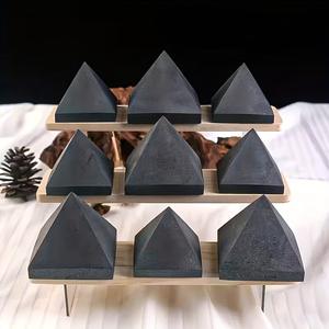 Pirámide de Shungita Pulida, Piedra Energética de Cristales Ecológicos para Decoración del Hogar y Feng Shui - Product Image 3