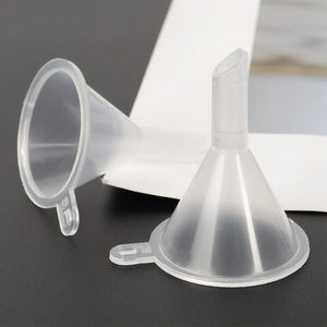 Atacado <span class=keywords><strong>Mini</strong></span> Pequeno Funil De Plástico Perfume Dispenser Óleo Essencial Ferramenta Acessórios Forma Do Cilindro com Tampa De Rosca De Vedação - Product Image 4