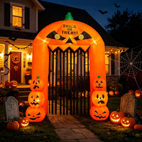 Citrouilles gonflables empilées d'Halloween en gros avec arche de rideau noir, décoration gonflable lumineuse à LED pour exposition extérieure dans la cour