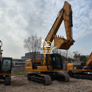 Excavadora 330GC Usada en Excelentes Condiciones, 30 Toneladas, Modelo 2022, Motor, Engranajes, Componentes Hidráulicos, Maquinaria de Construcción - Product Image 2