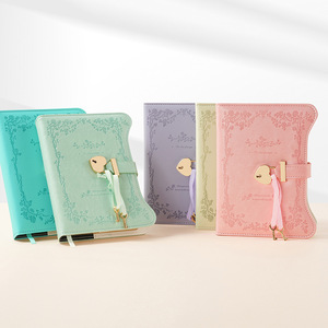 Nuevo Cuaderno Compacto Kawaii con Estampado B6, Impresión Digital en PU, con Candado, Diseño de Corazón/Estrella, Diario, Libreta de Notas, Libreta de Direcciones - Product Image 1