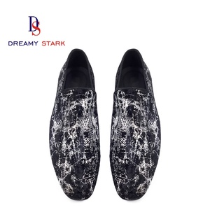 Chaussures habillées Oxford de luxe pour hommes, faites à la main, vintage, de haute qualité, durables, en tissu à motif spécial, confortables, à enfiler, personnalisables - Product Image 3
