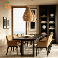 Chaise de salle à manger élégante avec cadre en chêne, pieds coniques, chaise d'appoint rembourrée confortable pour restaurant, salle à manger, projet hôtelier