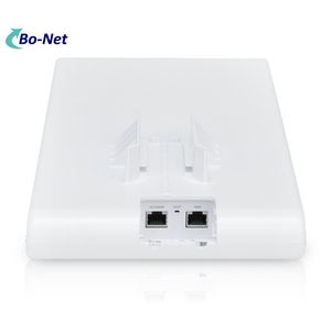 UAP-AC-M-PRO 802.11AC AP Với Lưới Cắm Và Chạy - Product Image 2