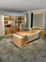 Bureau de direction de luxe de haute qualité en forme de L, bureaux modernes pour PDG, directeurs, managers, design en panneaux de bois