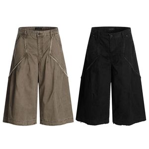 Pantalones Cortos Anchos Unisex 11KN Personalizados con Diseño Desestructurado - Culottes de Sarga de Algodón Lavado con Costuras Deshilachadas y Dobladillo Crudo Vintage, Estilo Workwear - Product Image 3