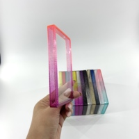 Étui pour cartes gradées, matériau TPU dégradé brillant, personnalisable OEM avec plaque acrylique, boîte pour cartes gradées BGS