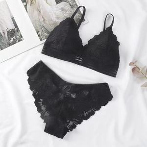 Conjunto de Lencería Femenina con Tirantes Ajustables Franceses, Hebilla Trasera, Encaje Bordado, Top Tubo y Braguitas - Product Image 5