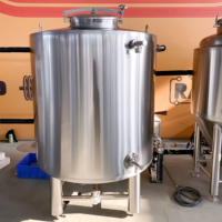 Réservoir d'eau glycolée à double enveloppe Carry Brewtech 600L avec isolation en PU pour microbrasserie et brasserie artisanale