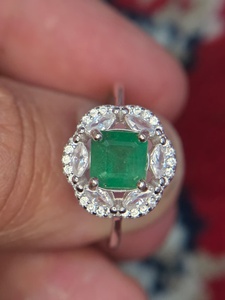 925พลอยสีเขียวมรกตกะรัต1กะรัตแหวนครบรอบสีเขียวมรกตธรรมชาติหรูหรา - Product Image 2