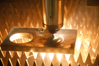 Machine de découpe laser à fibre CNC en métal Offre Spéciale 3000W avec système d'entraînement de servomoteur contrôle Cypcut prix compétitif