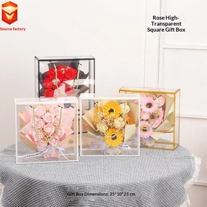 Boîte-cadeau personnalisée de bouquet de roses de haute qualité avec fleurs séchées effet ciel étoilé, guirlande lumineuse pour Noël et la Saint-Valentin - Product Image 3
