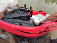 Bateau à réaction, kayak, jet ski, bateau à jet d'eau électrique tendance, nouveau modèle, bateau électrique pour le surf sur les vagues, bateau gonflable en fibre de verre, kart aquatique pour divertissement nautique
