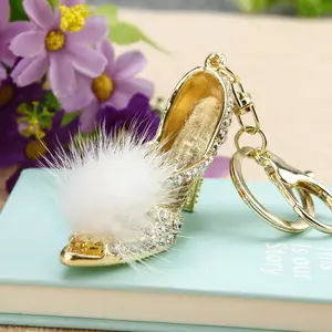 Benutzer definierte kreative Geschenk Strass Schuh Schlüssel bund Luxus Gold Metall Tasche Anhänger Schlüssel anhänger für Damen