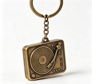 Porte-clés rétro en vinyle, pendentif disque musical vintage, cadeau souvenir - Product Image 1