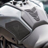 Nouveaux autocollants latéraux antidérapants pour réservoir de carburant, accessoires de moto pour YAMAHA MT07 MT-07 MT 07, 2021 2022, autocollants en caoutchouc imperméables