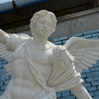 Statue de l'archange Saint Michel en marbre grandeur nature, sculpture d'ange en pierre sculptée à la main pour la décoration de jardin extérieur