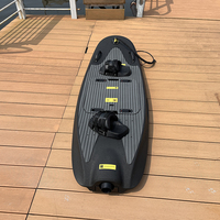 Planche de surf motorisée par moteur électrique 15KW planche de surf électrique de l'eau pour le surf adulte