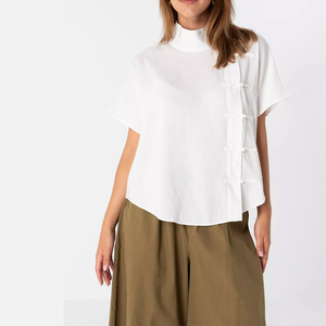 Chemisier Rétro <span class=keywords><strong>Femme</strong></span> 2026 Personnalisé à Col Mandarin et Manches Courtes en Coton Modal avec Boutons Chinois, Hauts Vintage OEM/ODM - Product Image 1