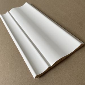 Moulures en bois de plafond en gesso blanc apprêté, décoration de plafond, moulures de couronne - Product Image 1