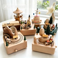Boîte à musique artisanale en bois de hêtre, train rotatif, carrousel, château, à remonter, cadeau de Noël ou d'anniversaire pour enfants